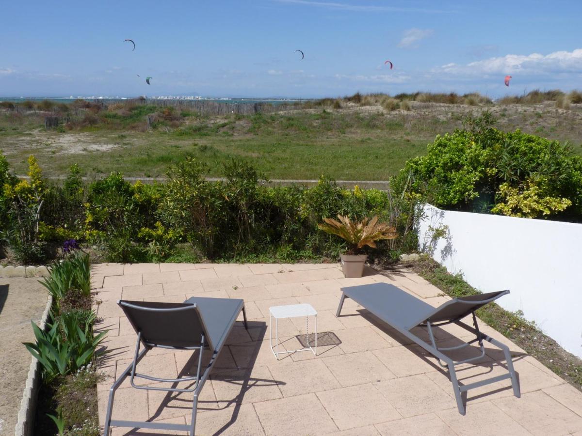 Sol-Y-Days Flamant, Superbe Appartement En Rez De Jardin Avec Grande Terrasse Et Jardinet, Face A La Mer 勒格罗-迪鲁瓦 外观 照片