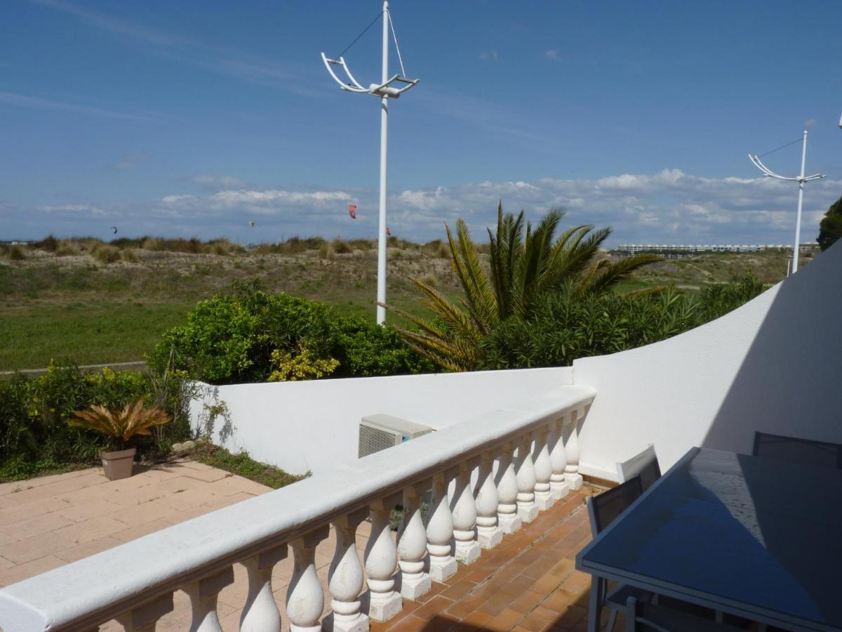 Sol-Y-Days Flamant, Superbe Appartement En Rez De Jardin Avec Grande Terrasse Et Jardinet, Face A La Mer 勒格罗-迪鲁瓦 外观 照片